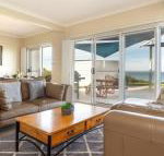 Mamorhomy beachfront spacious apartment - 1 Gold Coast