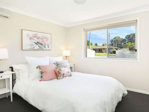 That Pink House! Comfortable Home Away From Home - Accommodation Gold Coast 3