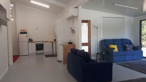 Stay At The Cube - Gold Coast 4U 1