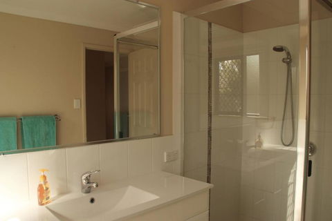 Banksia & Acacia Apartments - Gold Coast 4U 2