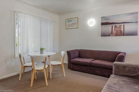 Jamaica Holiday Units - Accommodation Gold Coast 1
