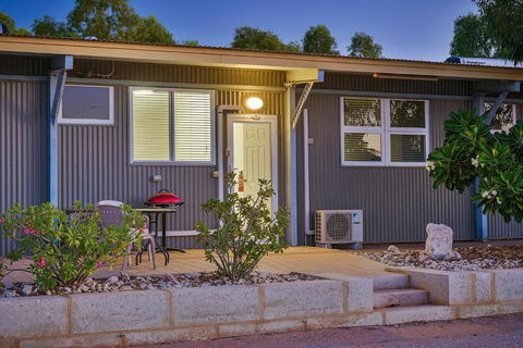Getaway Villas Unit 38 6 1 Bedroom Self Contained Accommodation - Accommodation Gold Coast 7