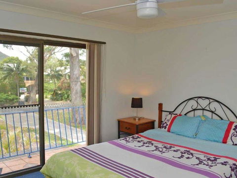 5 Ocean Breeze Shoal Bay Avenue Fabulous Location Opposite Shoal Bay Beach! - Accommodation Gold Coast 5