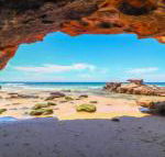 Coastal Horizons Beach House - Gold Coast 4U