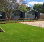 Jaspers Cabins - Gold Coast 4U