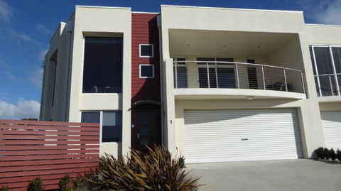 Bridport Horizon Views - Accommodation Gold Coast 4