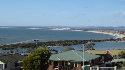 Bridport Horizon Views - Accommodation Gold Coast 1