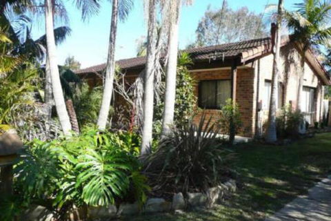 75 River Rd Tabourie Hideaway - Gold Coast 4U 5