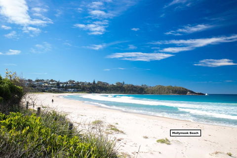 143 Mitchell Pde Magnificent Outlook - Gold Coast 4U 2