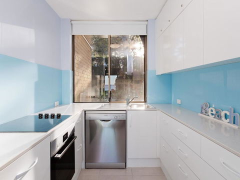 4 Harbourside 3 7 Soldiers Point Road Ground Floor On The Waterfront - Accommodation Gold Coast 2