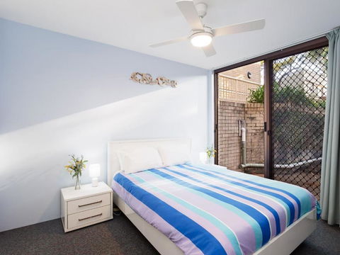 4 Harbourside 3 7 Soldiers Point Road Ground Floor On The Waterfront - Accommodation Gold Coast 6