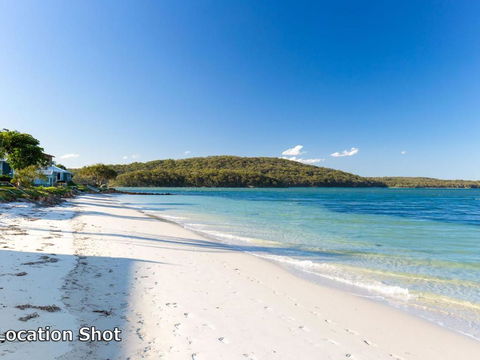4 Harbourside 3 7 Soldiers Point Road Ground Floor On The Waterfront - Accommodation Gold Coast 5
