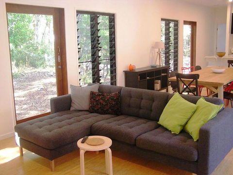 16 Ibis Court Rainbow Shores Beautiful Private & Peaceful Wi Fi - Accommodation Gold Coast 6