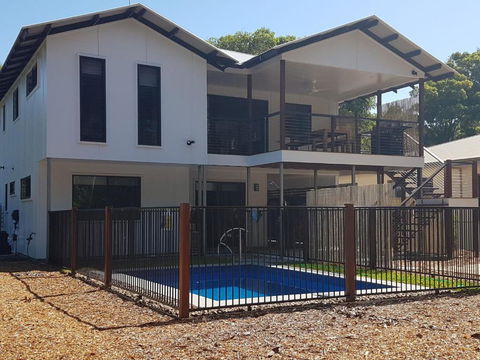 9 Ibis Court Pool Beach Volleyball Air Conditioning - Accommodation Gold Coast 2