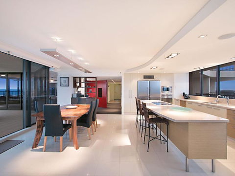 Seascape Apartments Unit 1201A Luxury Apartment With Views Of The Gold Coast & Hinterland - Gold Coast 4U 5