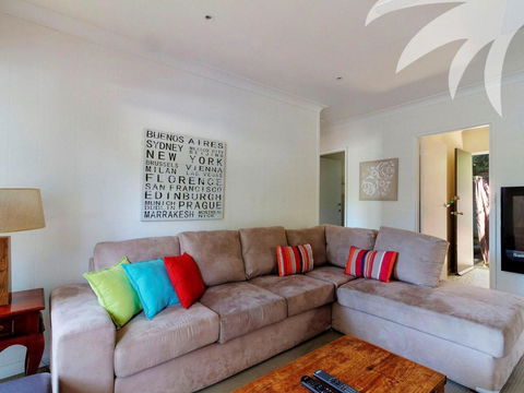 Aqua Apartment #4 - Accommodation Gold Coast 5