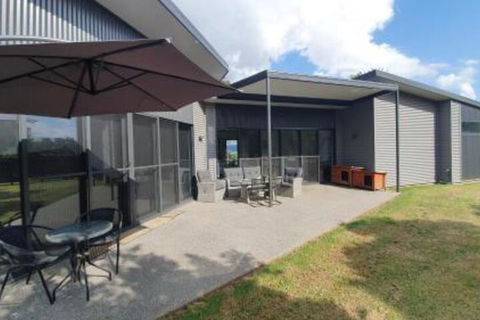 Hoof & Hound Country Escape - Accommodation Gold Coast 0