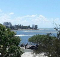 Endeavour Court U6 15 Landsborough Pde - Accommodation Gold Coast
