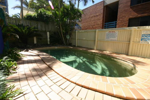 Jade Waters U4 / Latona Ave - Accommodation Gold Coast 4