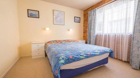 San Clemente Unit 4 / 24 Orvieto Terrace - Accommodation Gold Coast 6