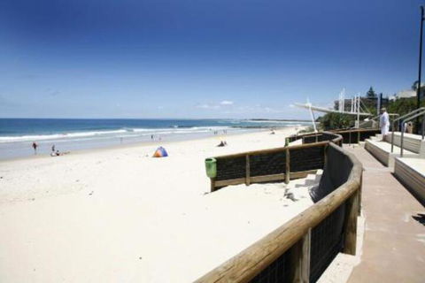 San Clemente No. 2. 24 Orvieto Terrace - Accommodation Gold Coast 4