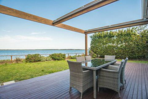 Ultimate Sandringham Beach Front Luxury House - Accommodation Gold Coast 0