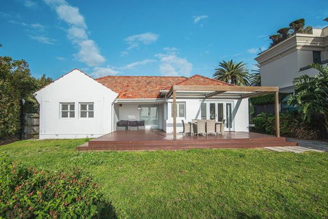 Ultimate Sandringham Beach Front Luxury House - Accommodation Gold Coast 3