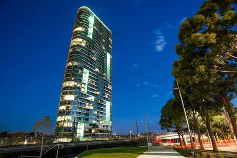 Skyline Speculator Olympic Park Free Wifi - Gold Coast 4U 1
