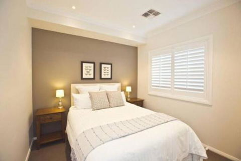 Getaway On Poplars Comfortable & Well Appointed - Gold Coast 4U 2