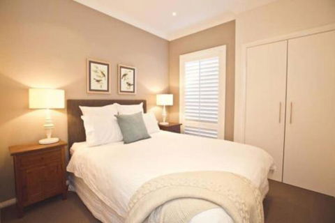 Getaway On Poplars Comfortable & Well Appointed - Gold Coast 4U 4