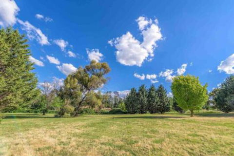 Luxurious Home On 5 Acres Close To CBD Sleeps 18 - Gold Coast 4U 2