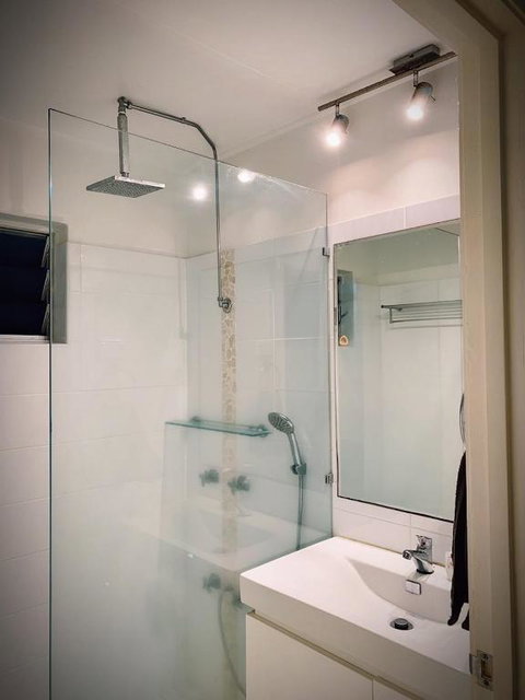 Holiday Rental Huge House With Beach Views - 1 Gold Coast 1