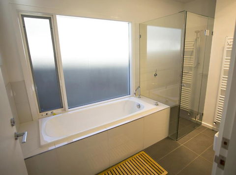 GALWAY COTTAGE - Gold Coast 4U 1