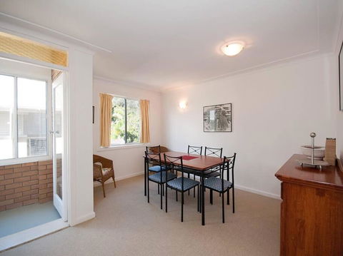 Beachside Shoal Bay Unit 5 - Accommodation Gold Coast 2