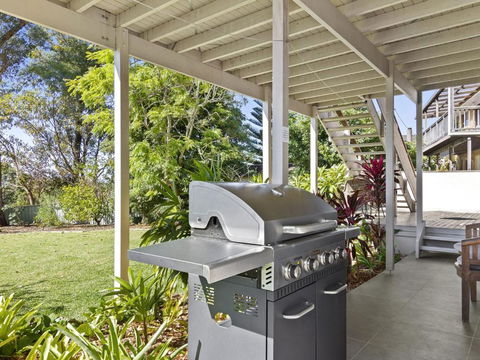 HILLTOP HAVEN In MOLLYMOOK - Accommodation Gold Coast 2