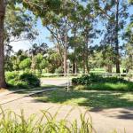 GOLF 39 MOLLYMOOK BEACH - Accommodation Gold Coast 0