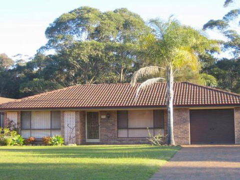 SEASCAPE In NARRAWALLEE - Accommodation Gold Coast 5