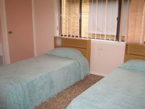 SEASCAPE In NARRAWALLEE - Accommodation Gold Coast 3