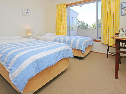 REST ASHORE At MOLLYMOOK - Accommodation Gold Coast 1