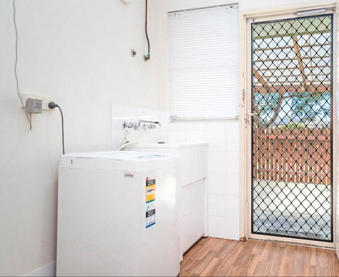 The Bluff Point - Accommodation Gold Coast 6