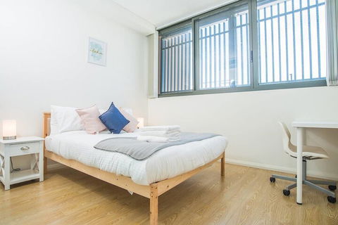 Stylish And Minimalism Apartment In North Ryde - Gold Coast 4U 5