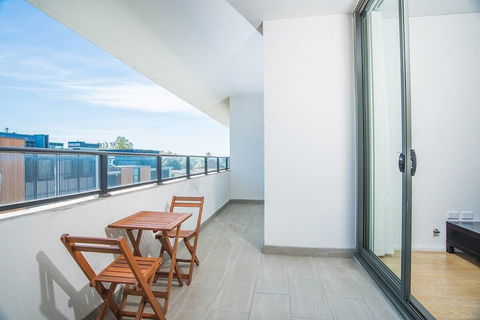 Stylish And Minimalism Apartment In North Ryde - Gold Coast 4U 3