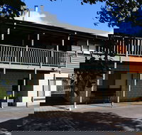Waterside View - Gold Coast 4U