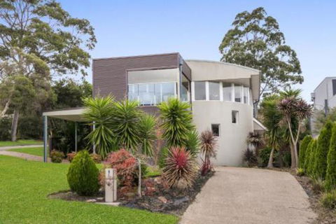 Chunar Lodge - Accommodation Gold Coast 0