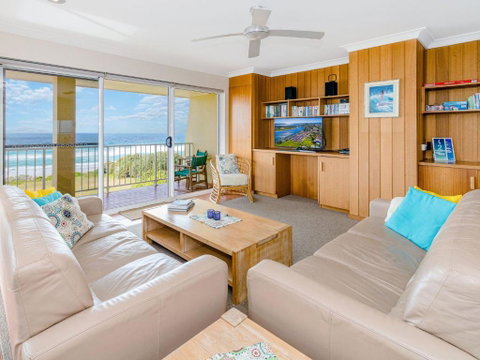 Bindaree 9 Spectacular Views - Accommodation Gold Coast 1