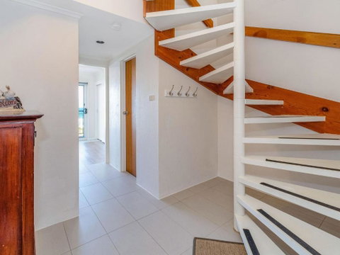 Bindaree 9 Spectacular Views - Accommodation Gold Coast 5
