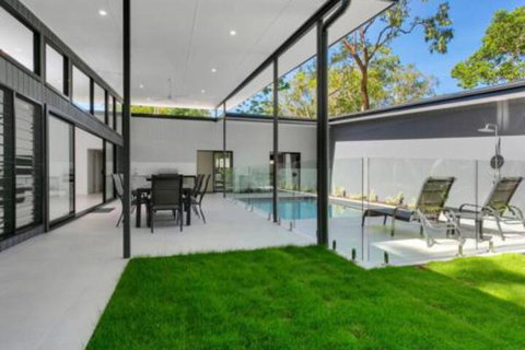 Villa Tiino Clifton Beach - Accommodation Gold Coast 5