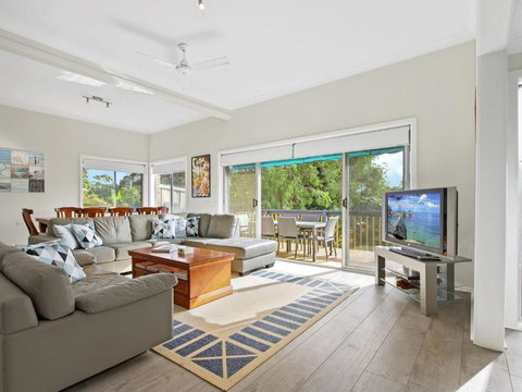 Fairwater In Mollymook - Accommodation Gold Coast 4