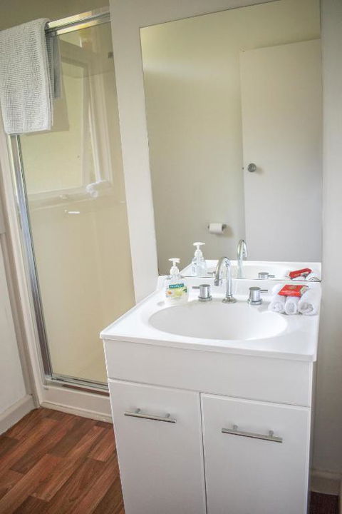 Russell Falls Holiday Cottages - Accommodation Gold Coast 6