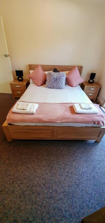 Russell Falls Holiday Cottages - Accommodation Gold Coast 4
